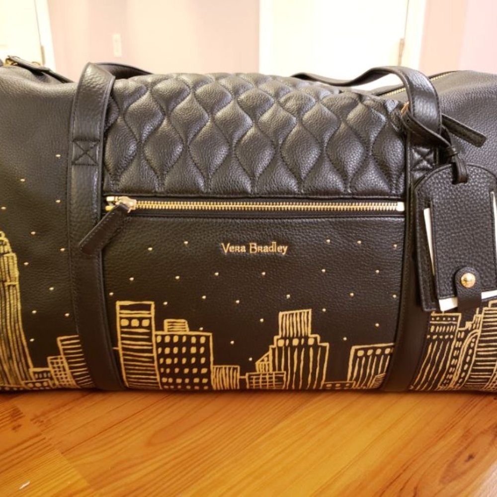 NEW Vera Bradley New York Skyline Duffel/Luggage